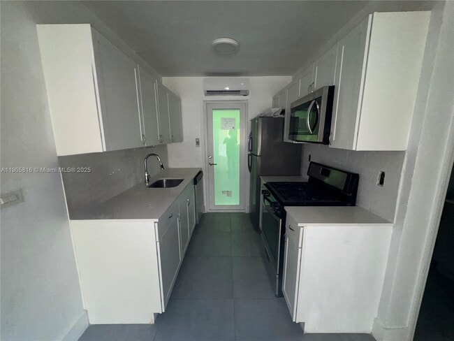 Building Photo - 75 Washington Ave