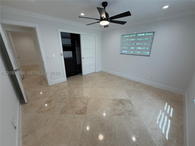 Building Photo - 9341 Dickens Ave
