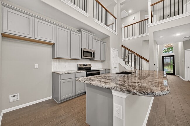 Building Photo - 30359 Limber Pines Dr