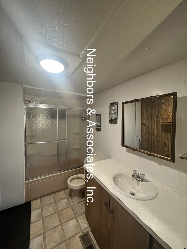 Building Photo - 30 W C Beasley Ln