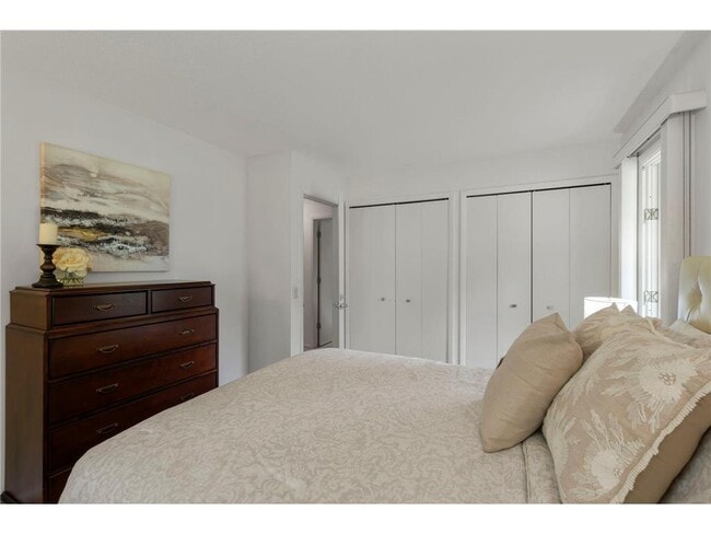 Building Photo - 14641 Crestview Ln