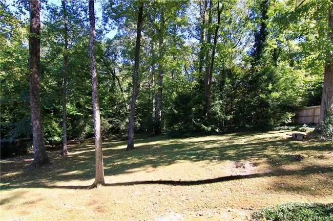 Building Photo - 3571 Sunderland Cir NE