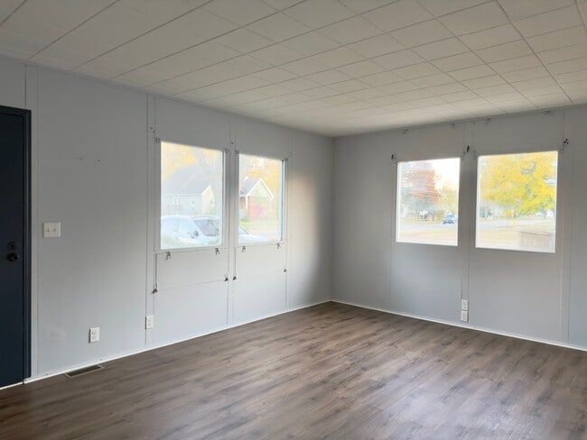 Building Photo - 2312 Ridge Ave