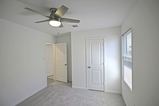 Building Photo - 3737 Swift Fox Rd