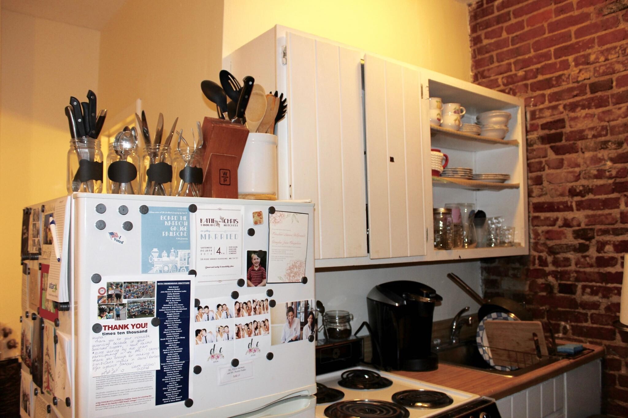 Building Photo - 40 Anderson St