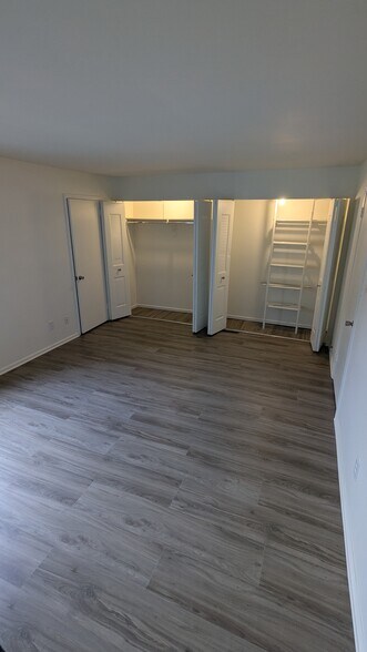 Master Bedroom - 1718 Redwood Ct