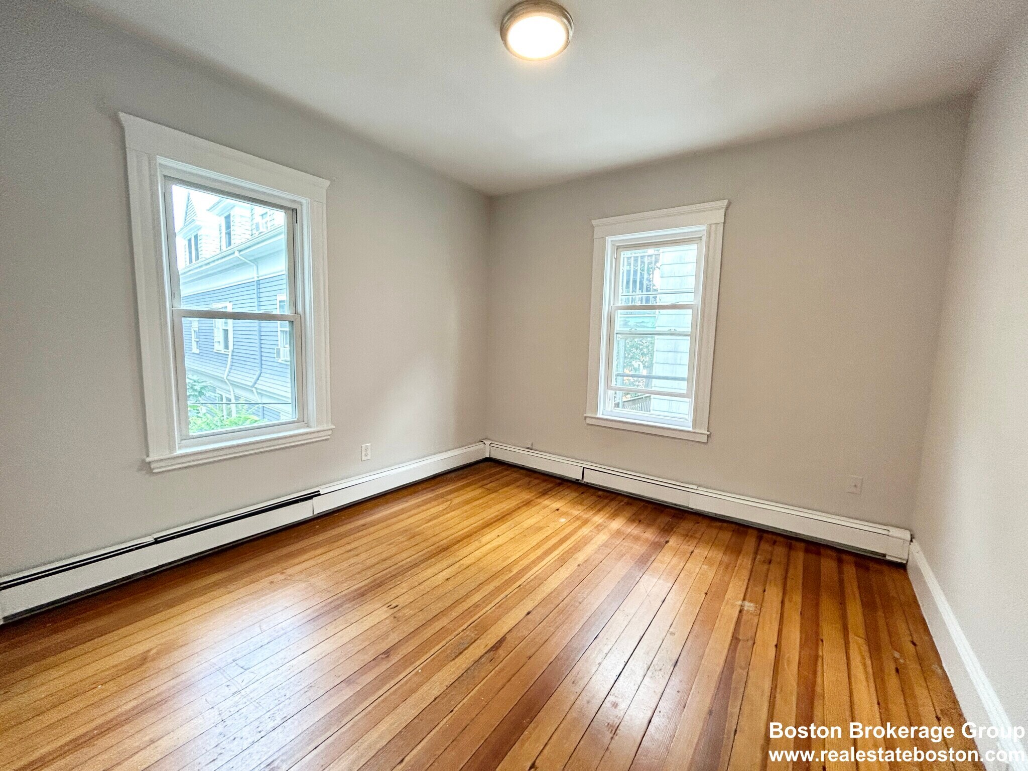 Building Photo - 7 Hesston Terrace