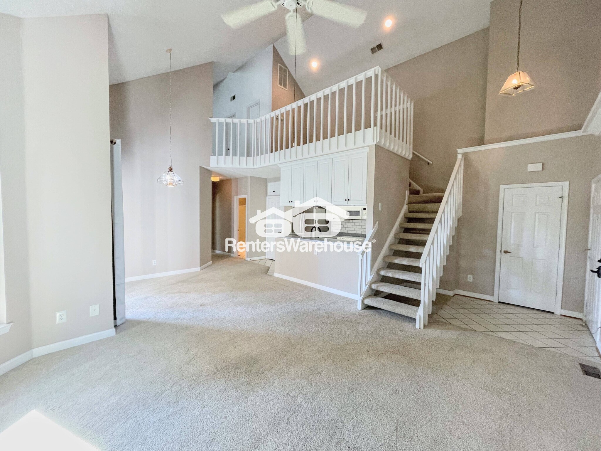 Building Photo - 2304 Beach Haven Dr