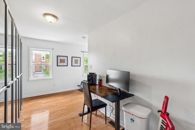 Building Photo - 3101 Haverford Ave