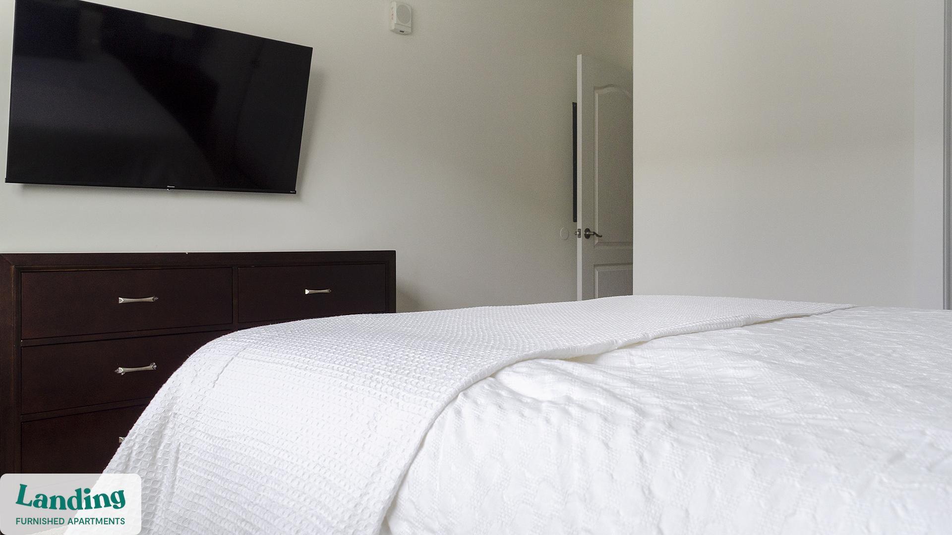 Building Photo - 901 Kelly Green Ln