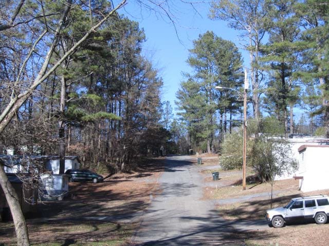 Building Photo - Hide Away Cove