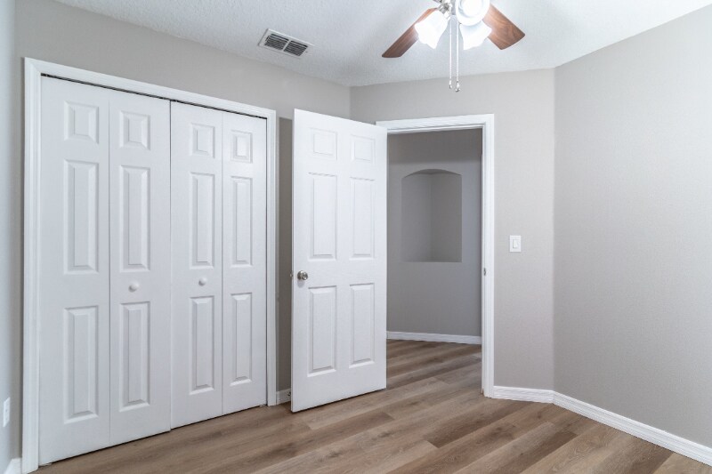 Building Photo - 2306 Lily Pad Ln