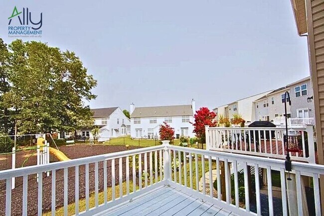 Building Photo - 2424 Pocoson Wood Ct