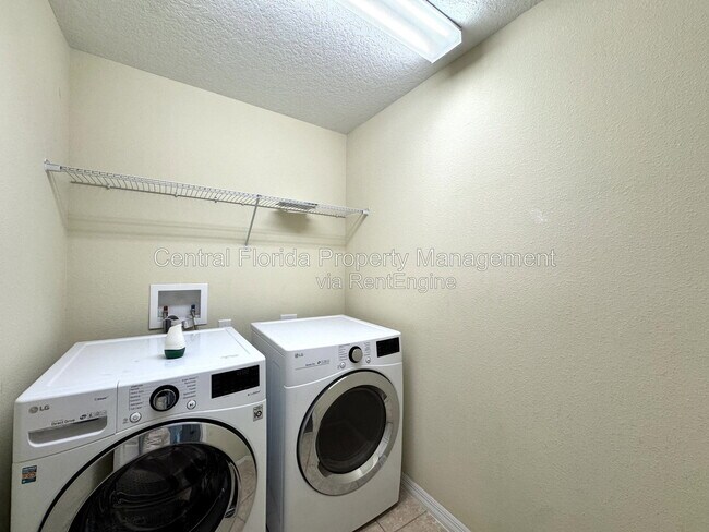 Building Photo - 2890 Spring Breeze Way