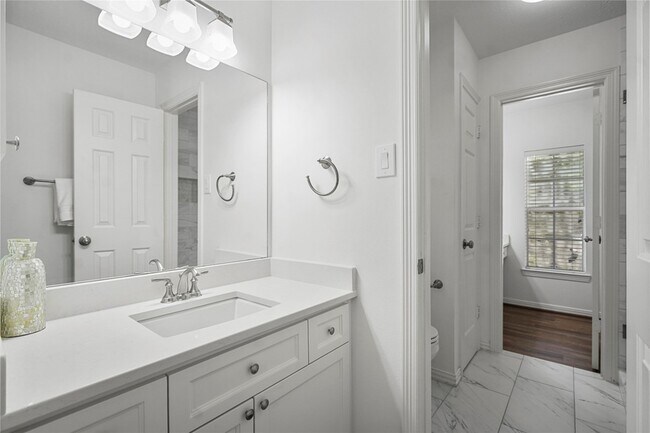 Building Photo - 23302 Knight Hollow Ct