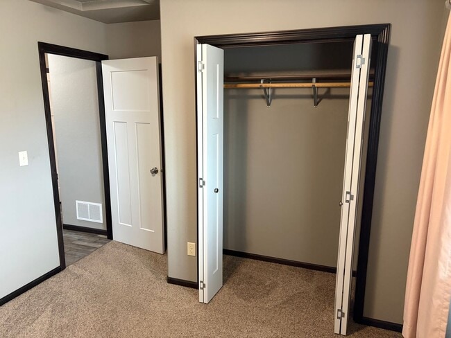 Building Photo - Modern 3-Bedroom Gem with Spacious Basement and Fenced Yard in Box Elder