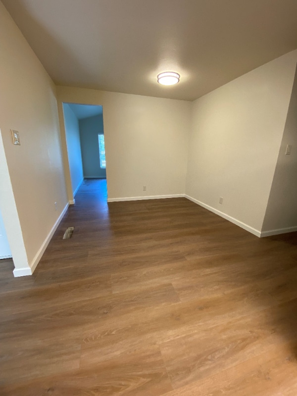 Building Photo - 4505 Dos Rios Ct