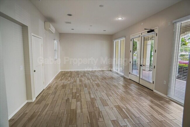 Building Photo - 26261 Prima Way