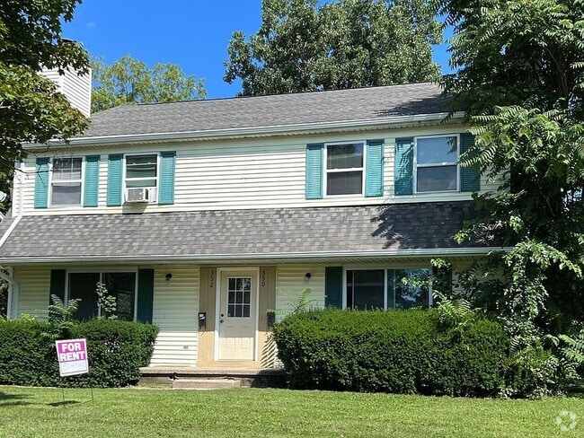 Building Photo - 352 Spartan Ave