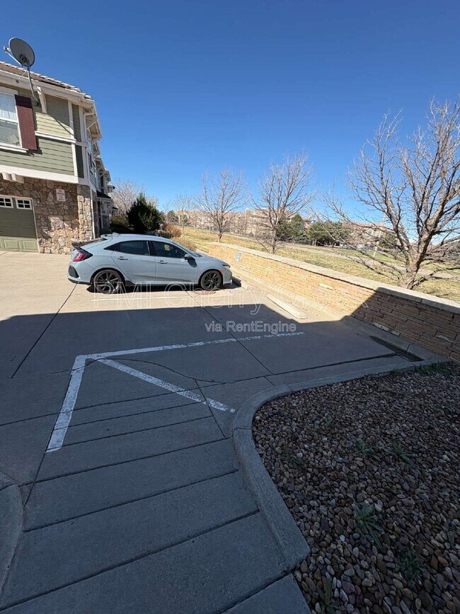 Building Photo - 12839 Mayfair Way