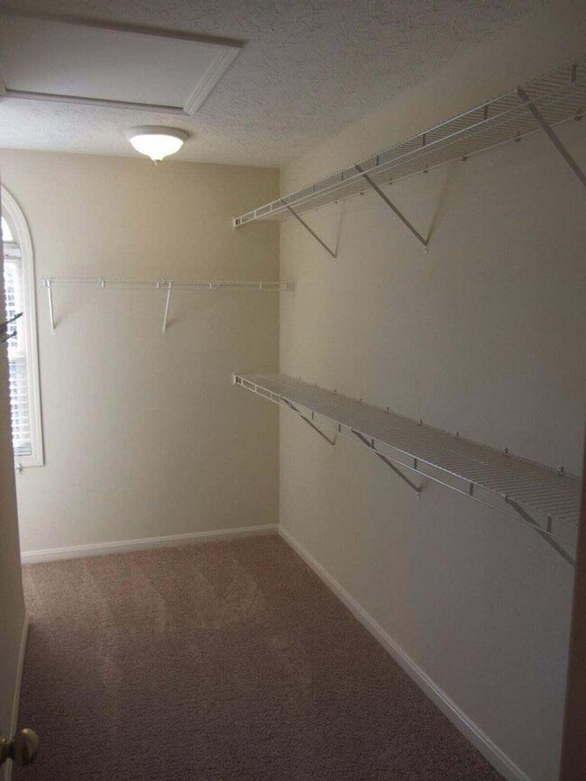Building Photo - 2144 Market Garden Ln