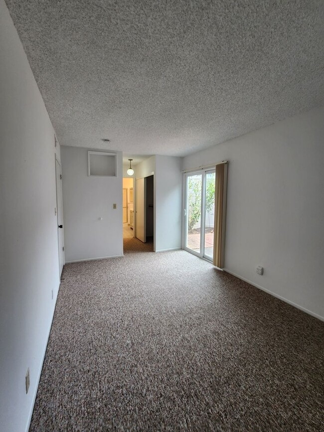 Building Photo - Adorable Shell Beach Home in Gorgeous Ocean View Community- Tons of Amenities!