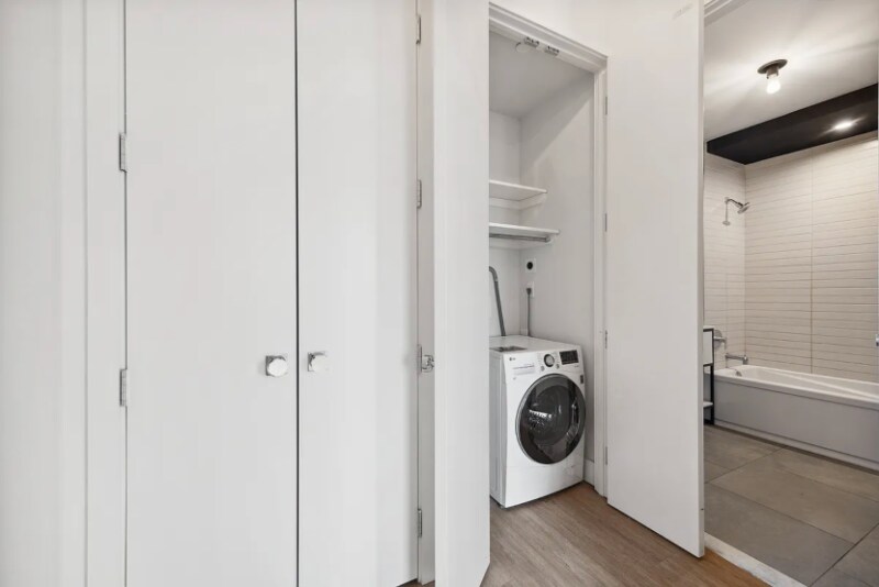 Building Photo - 815 Flatbush Ave