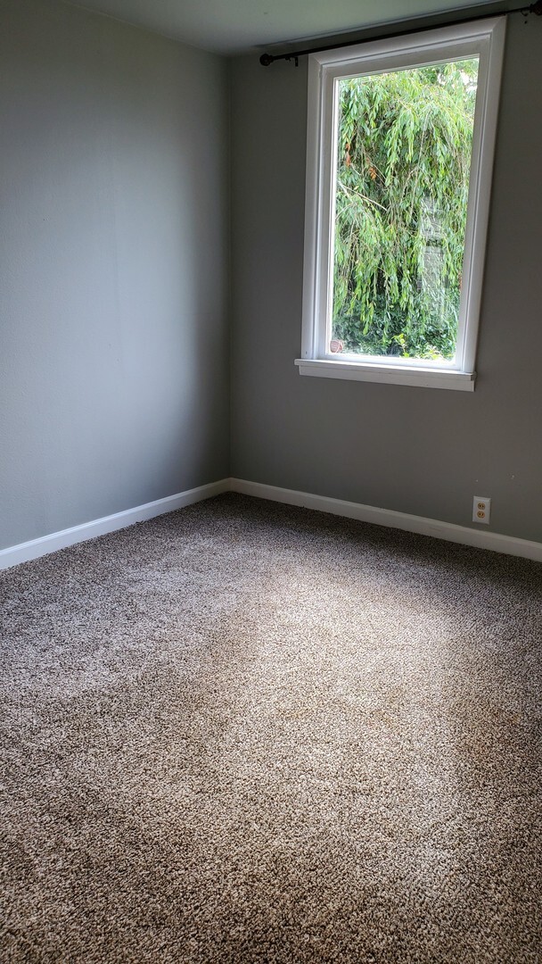 Building Photo - Beautiful Home In Tracyton