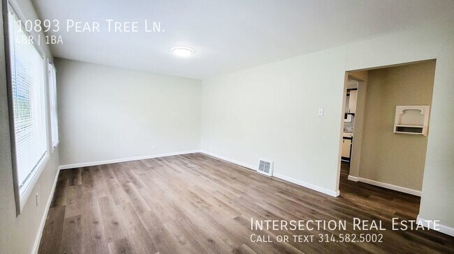 Building Photo - Completely Updated Four Bedroom in St. Ann...