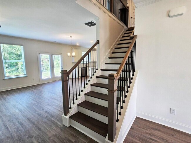 Building Photo - 7372 Rocklin Ln