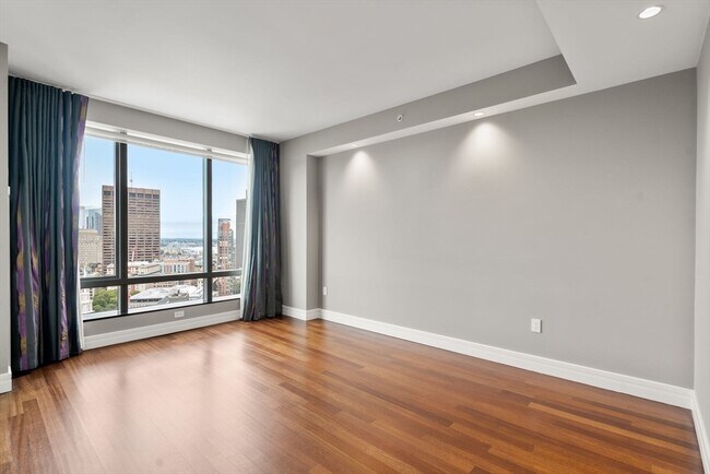 Building Photo - 1 Avery St