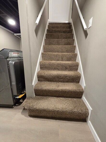 Building Photo - 10535 W Spring Green Rd