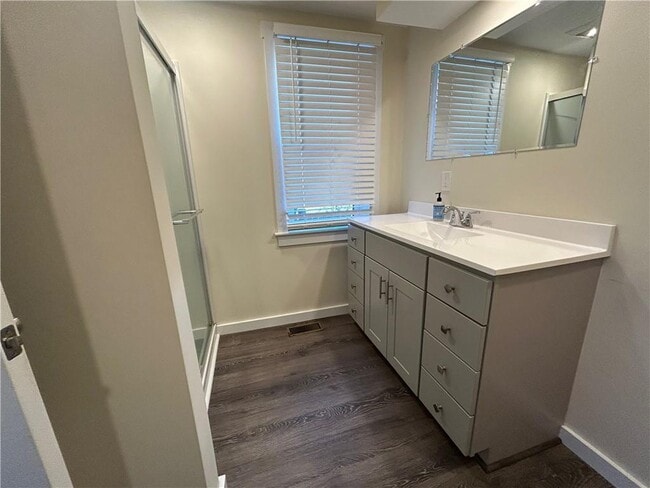 Building Photo - 39 Reynolds St