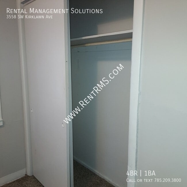 Building Photo - 3558 SW Kirklawn Ave