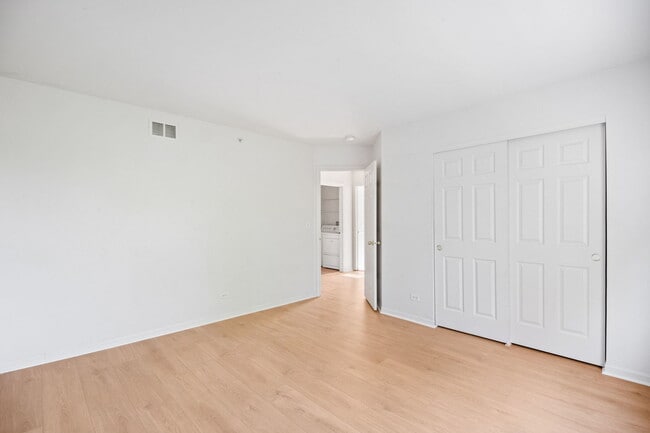 Building Photo - 6028 Canterbury Ln