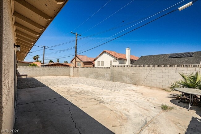 Building Photo - 1320 Robin St