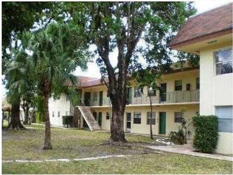 Primary Photo - 4740 NW 24th Ct