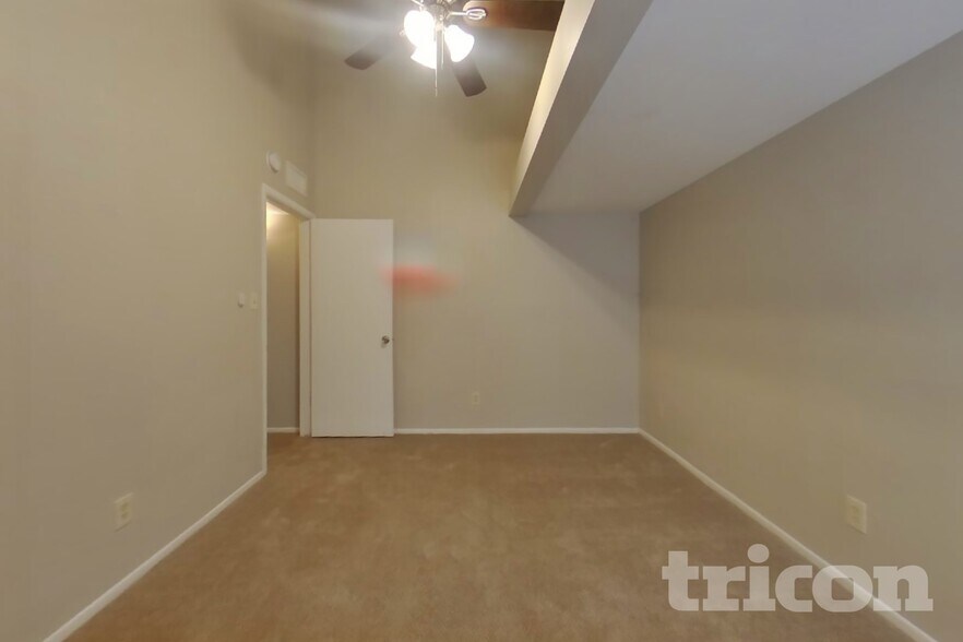 Building Photo - 3031 W Mercer Ln