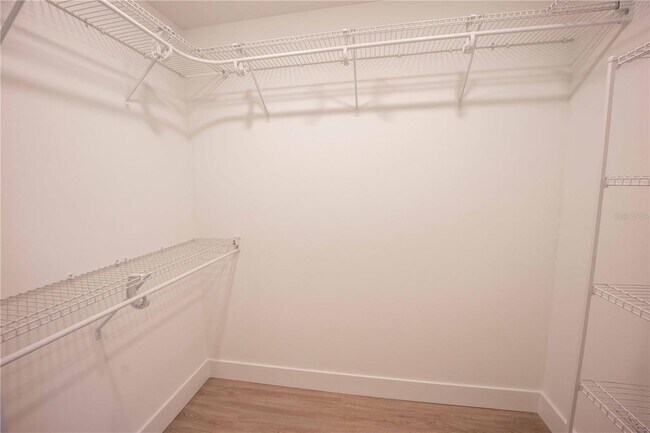 Building Photo - 8765 SE 160th Pl