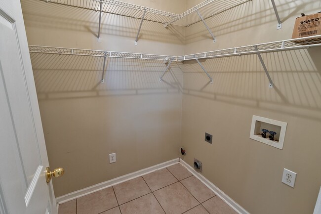 Building Photo - Prattville Rental available now!