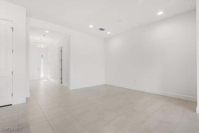 Building Photo - 20727 Fair Oak Ln