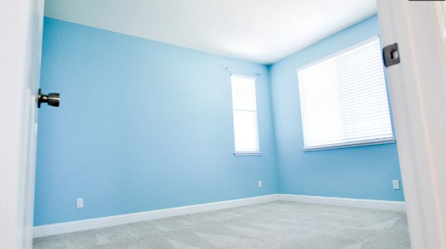 Building Photo - For Rent – Spacious 4-Bedroom Home with Bo...