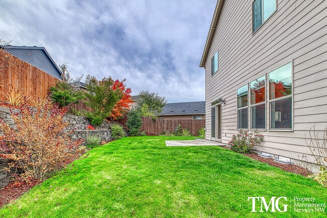 Building Photo - Spacious 4  BD Home with Modern Upgrades in Vancouver