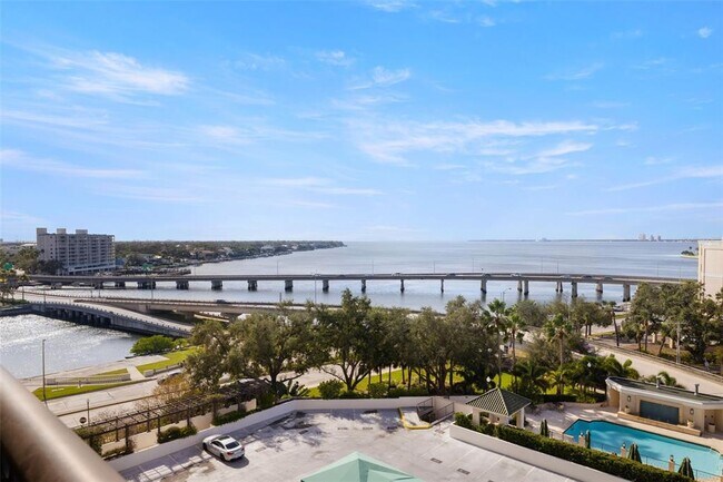 Building Photo - 345 Bayshore Blvd