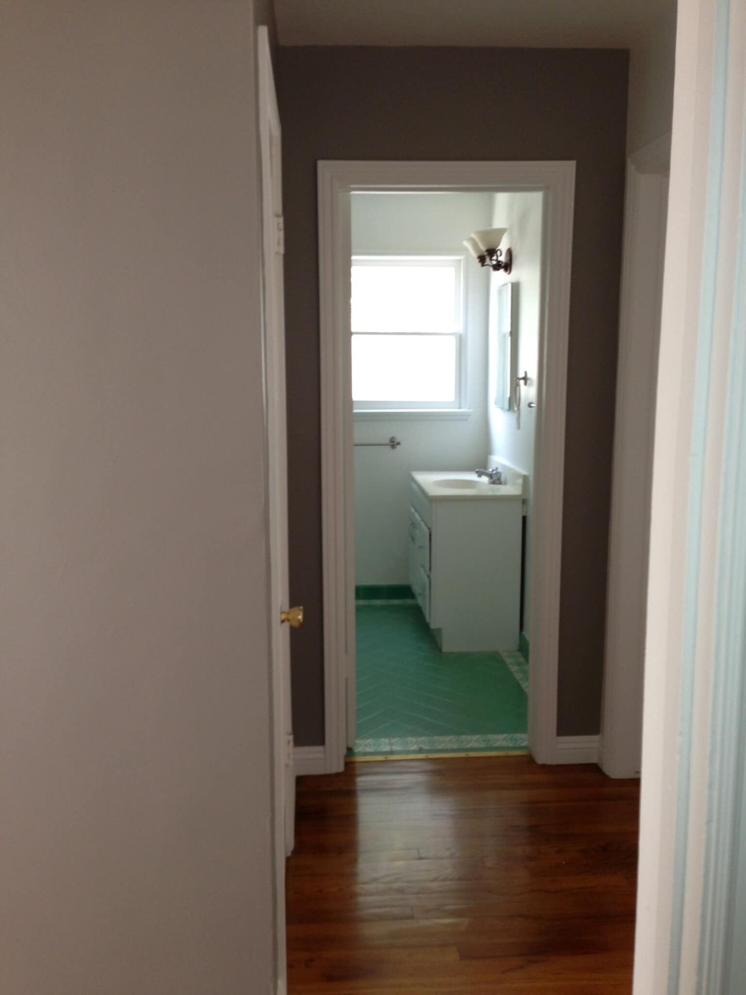 Building Photo - 5551 Noble Ave