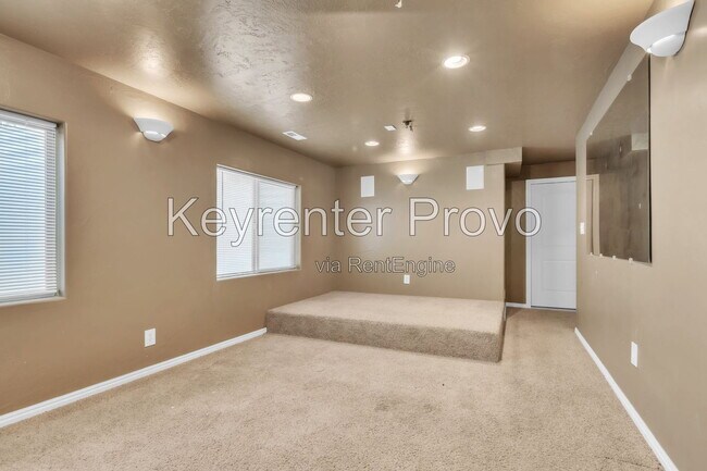 Building Photo - 4098 Hayes Cir