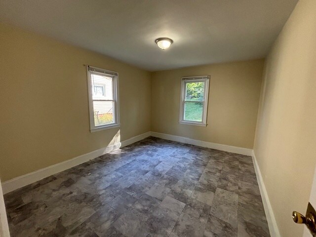 Building Photo - 2721 Ivy Ave