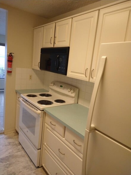 KItchen - 1014 11th St