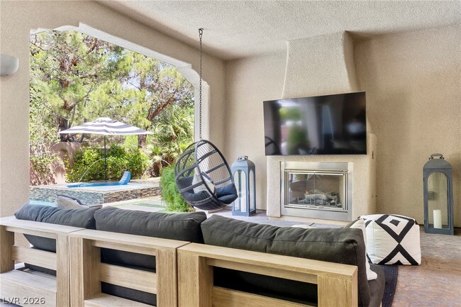 Building Photo - 84 Carolina Cherry Dr