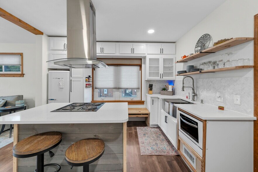 Building Photo - 4149 Haven St